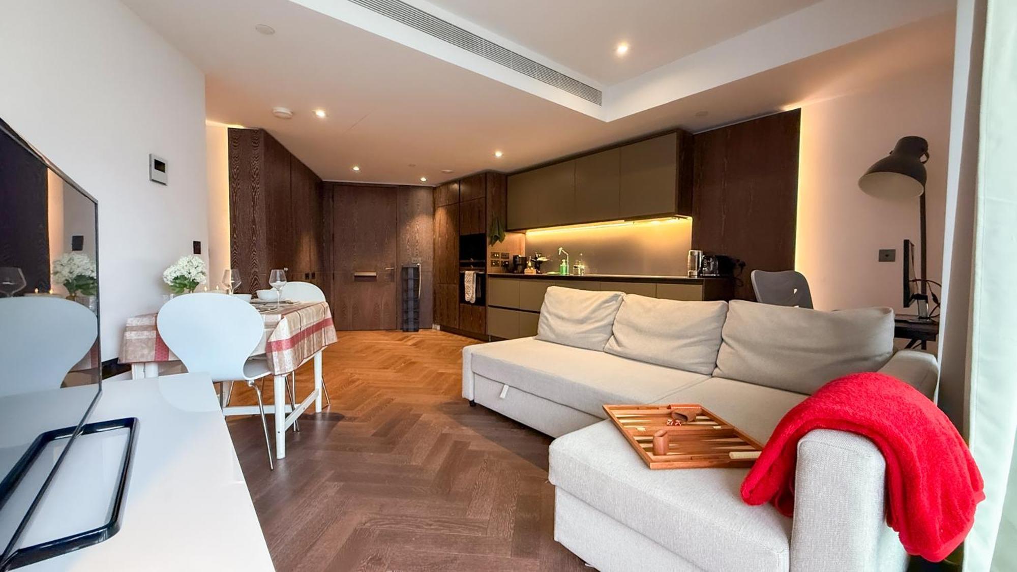 Luxury Apartment Steps From Battersea Power St And Close To Victoria & Chelsea Londres Exterior foto