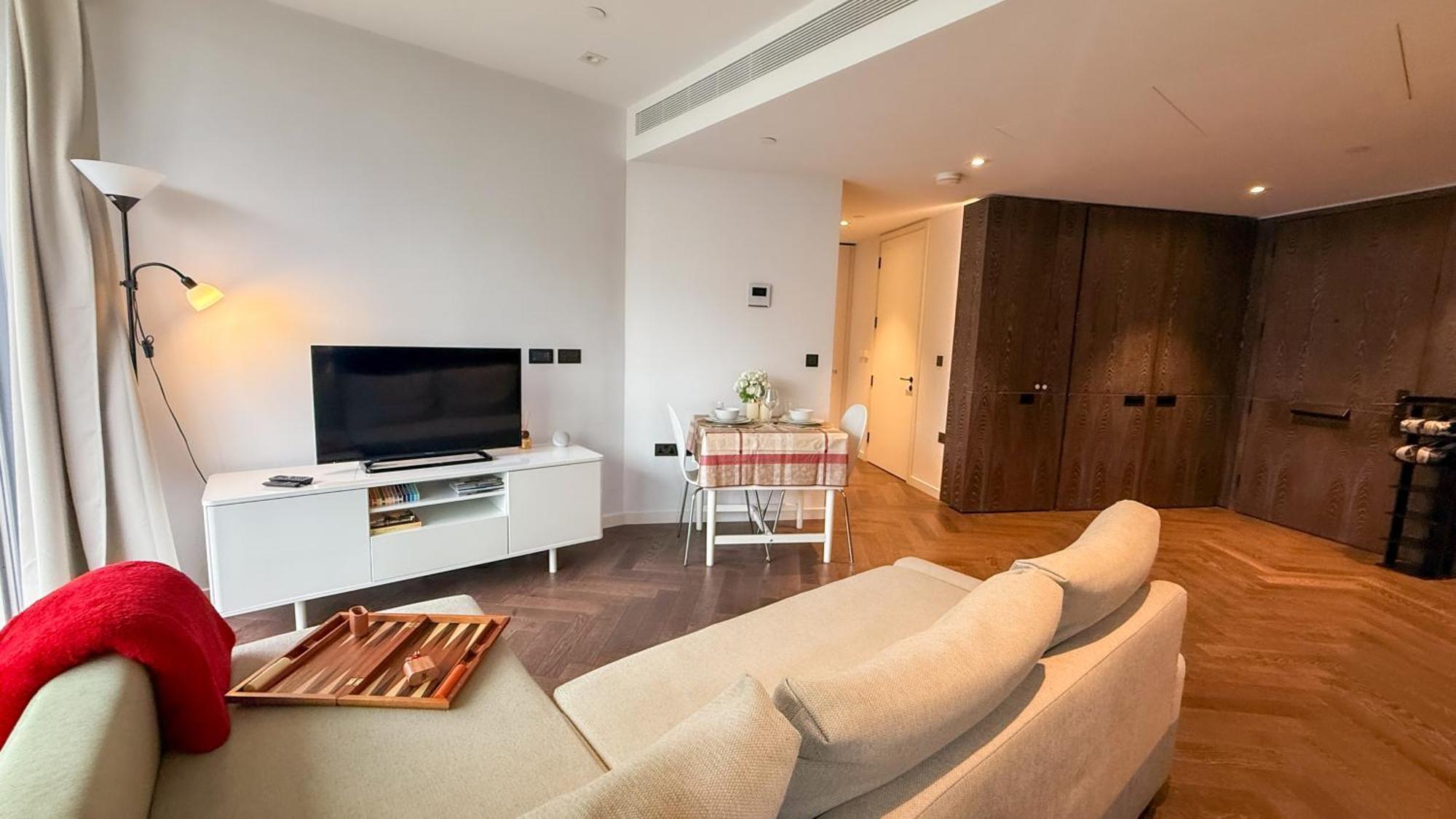 Luxury Apartment Steps From Battersea Power St And Close To Victoria & Chelsea Londres Exterior foto
